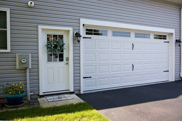 24/7 Emergency Garage Door Panel Replacement experts in West Union, IA